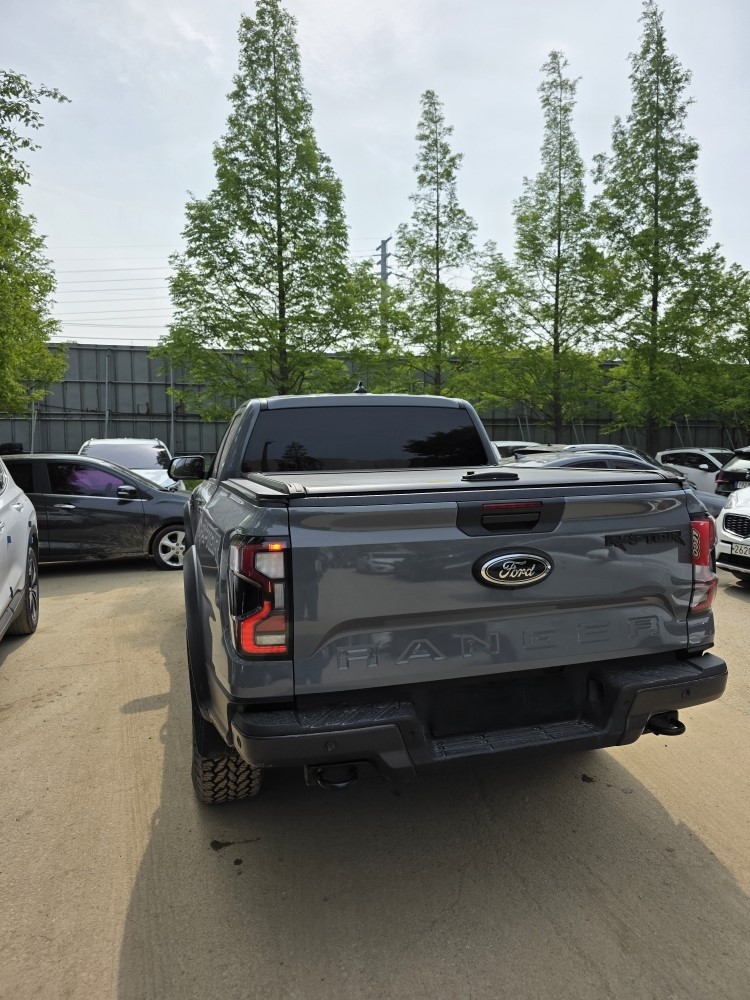 00 Manual Roller Shutter | Fits Ford Ranger
