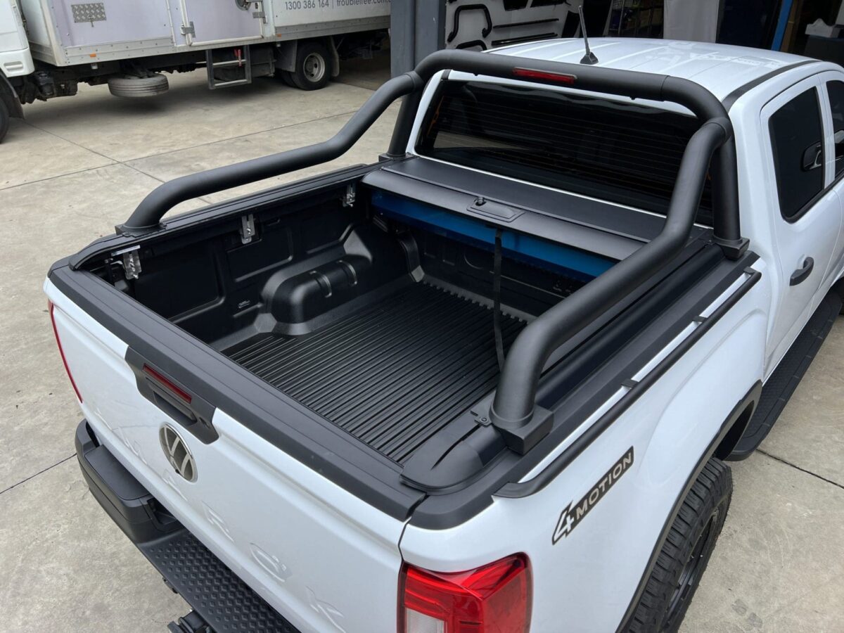 Volkswagen Manual Roller Shutter | Fits Volkswagen Amarok