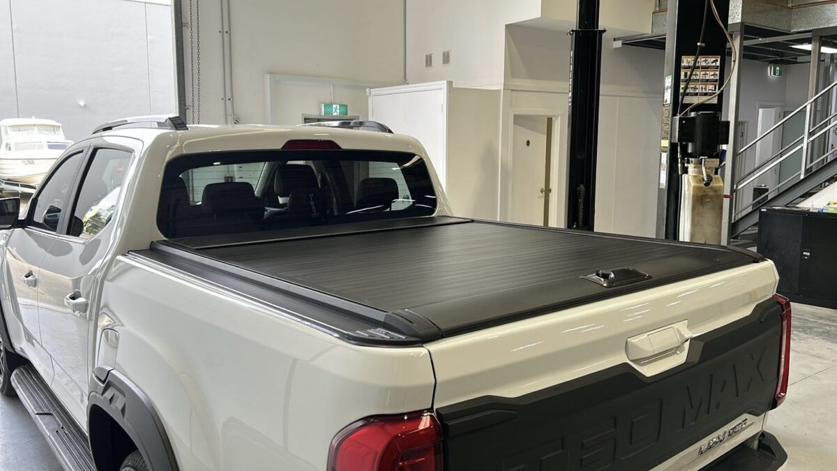 LDV Manual Roller Shutter | Fits LDV T60