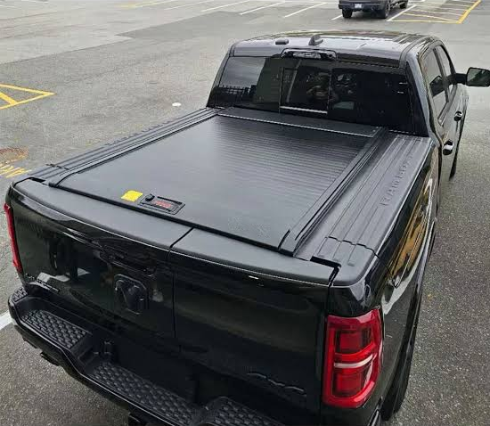 RAM Manual Roller Shutter | Fits RAM 1500 DS RamBox